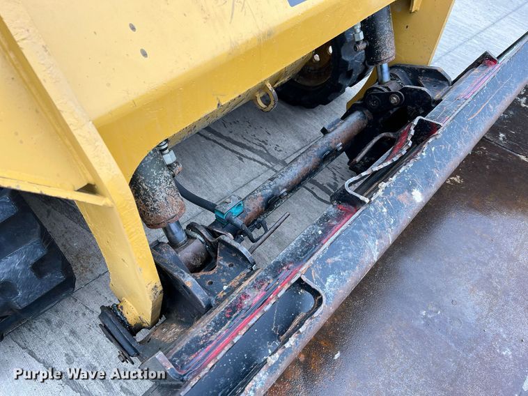 image for item MH9929 2019 Caterpillar 259D  tracked skid steer loader