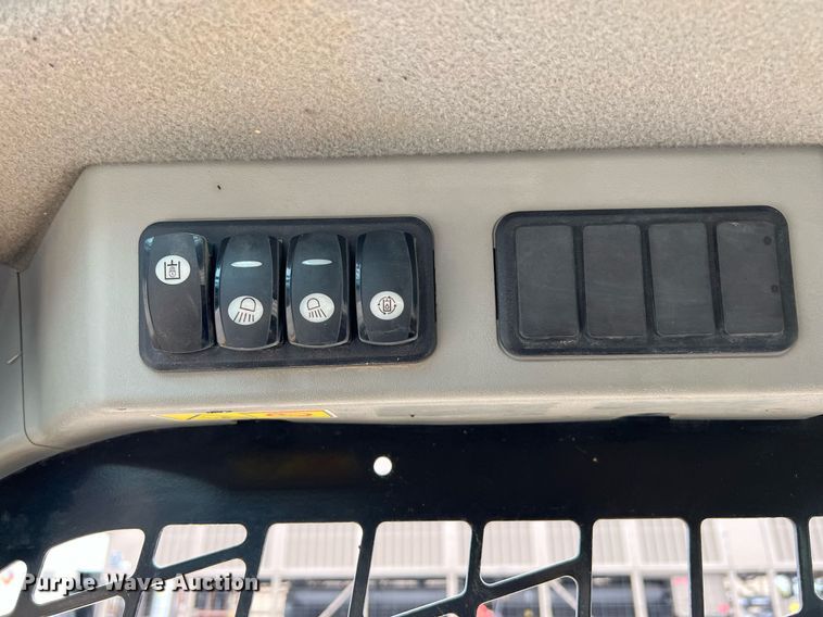 image for item MH9929 2019 Caterpillar 259D  tracked skid steer loader