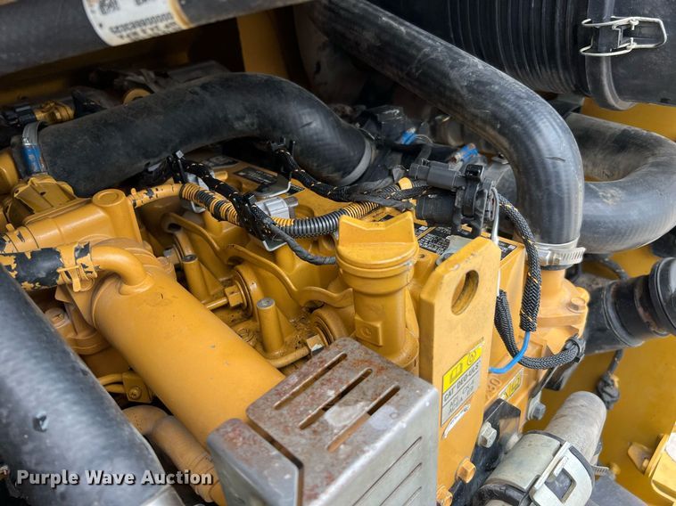 image for item MH9929 2019 Caterpillar 259D  tracked skid steer loader