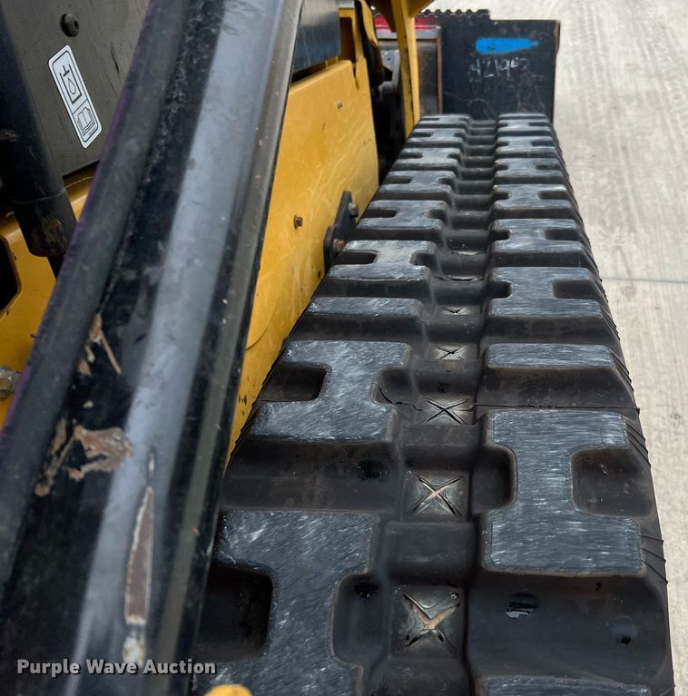 image for item MH9929 2019 Caterpillar 259D  tracked skid steer loader