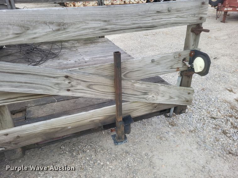 image for item MI9831 1972 Anderson  utility trailer