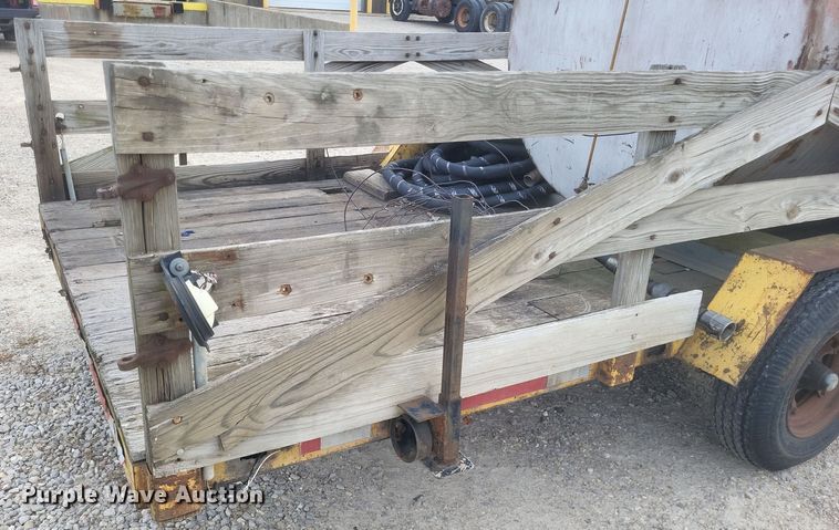 image for item MI9831 1972 Anderson  utility trailer