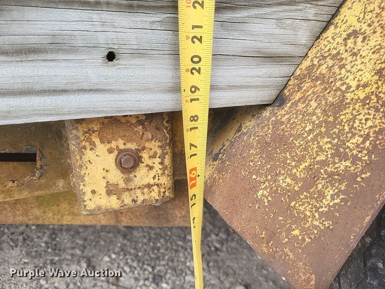 image for item MI9831 1972 Anderson  utility trailer