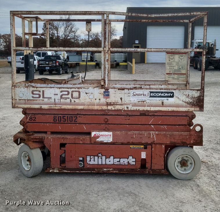 image for item MI9840 Snorkel SL-20  scissor lift