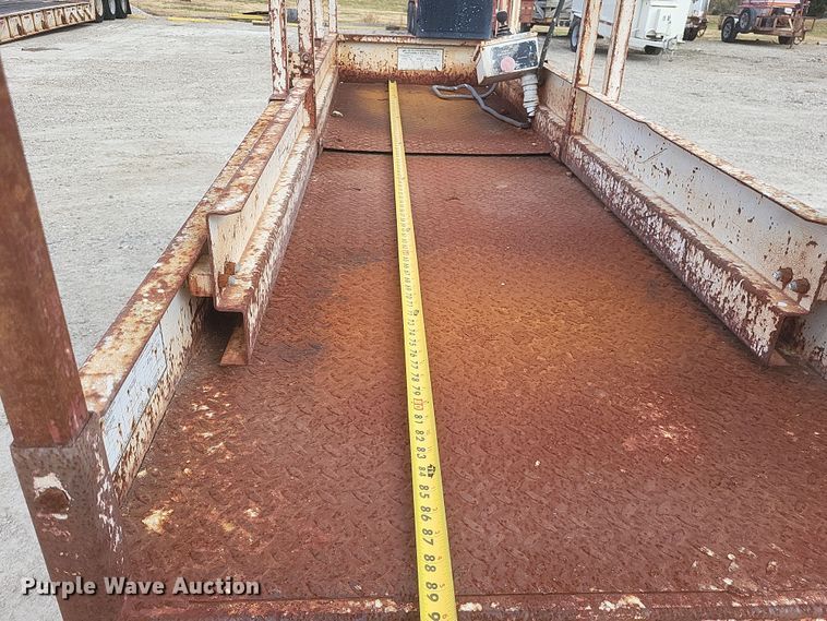 image for item MI9840 Snorkel SL-20  scissor lift