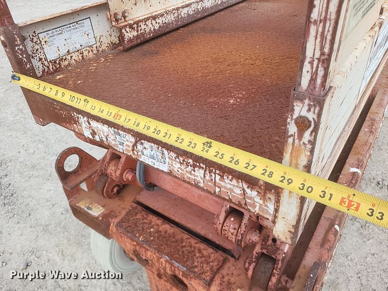 image for item MI9840 Snorkel SL-20  scissor lift