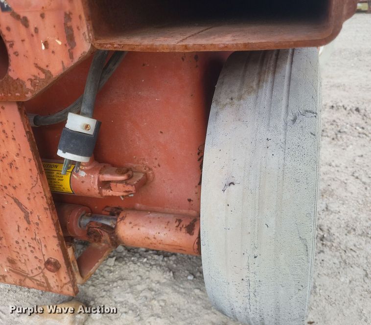 image for item MI9840 Snorkel SL-20  scissor lift