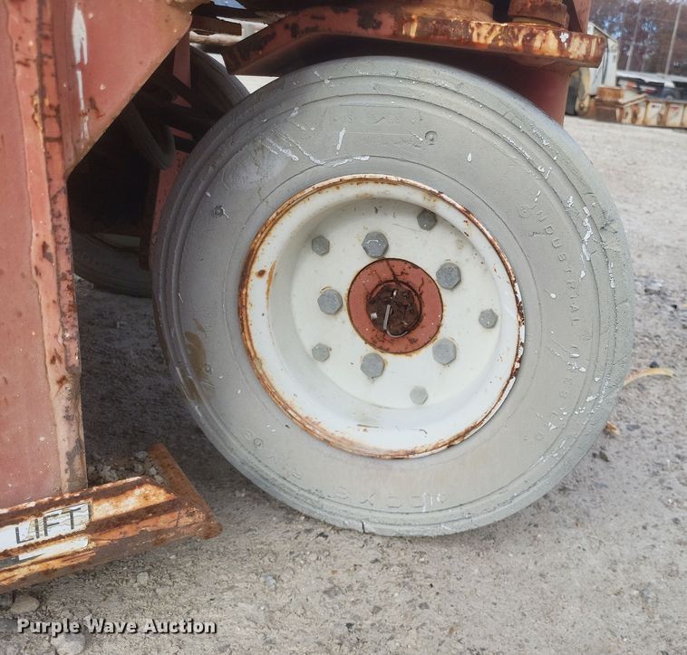 image for item MI9840 Snorkel SL-20  scissor lift