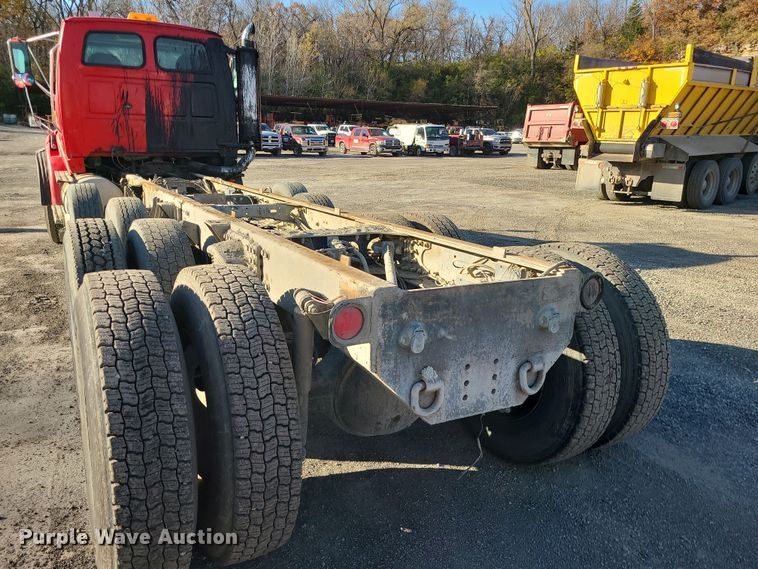 image for item MJ9520 2004 Sterling  truck cab and chassis