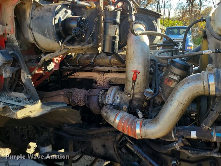 image for item MJ9520 2004 Sterling  truck cab and chassis