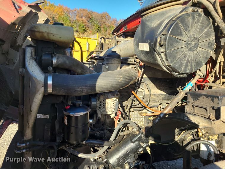 image for item MJ9520 2004 Sterling  truck cab and chassis