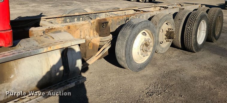 image for item MJ9520 2004 Sterling  truck cab and chassis