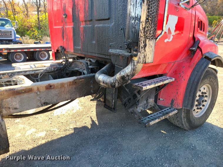 image for item MJ9520 2004 Sterling  truck cab and chassis