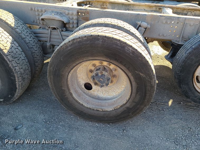 image for item MJ9520 2004 Sterling  truck cab and chassis