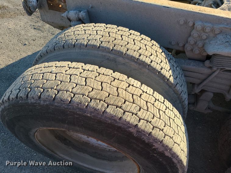 image for item MJ9520 2004 Sterling  truck cab and chassis