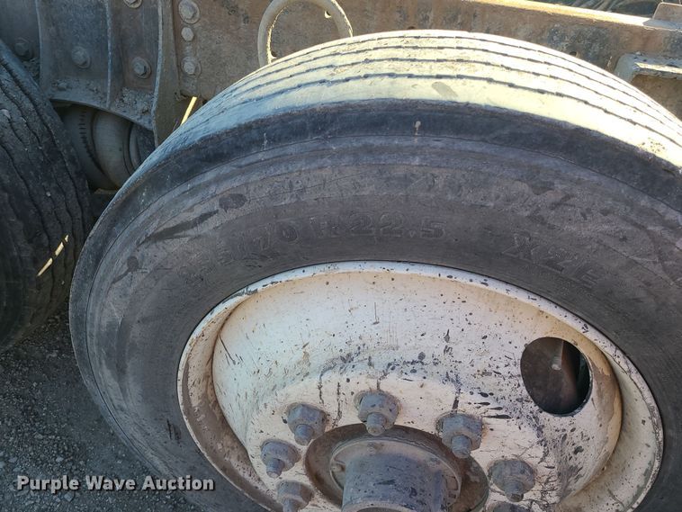 image for item MJ9520 2004 Sterling  truck cab and chassis