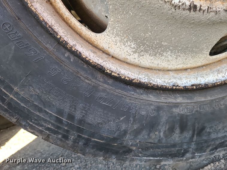 image for item MJ9520 2004 Sterling  truck cab and chassis