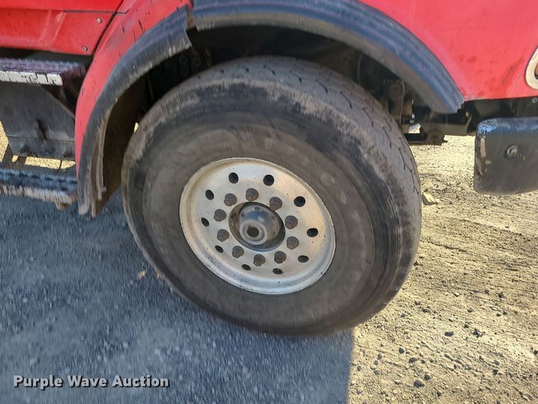 image for item MJ9520 2004 Sterling  truck cab and chassis