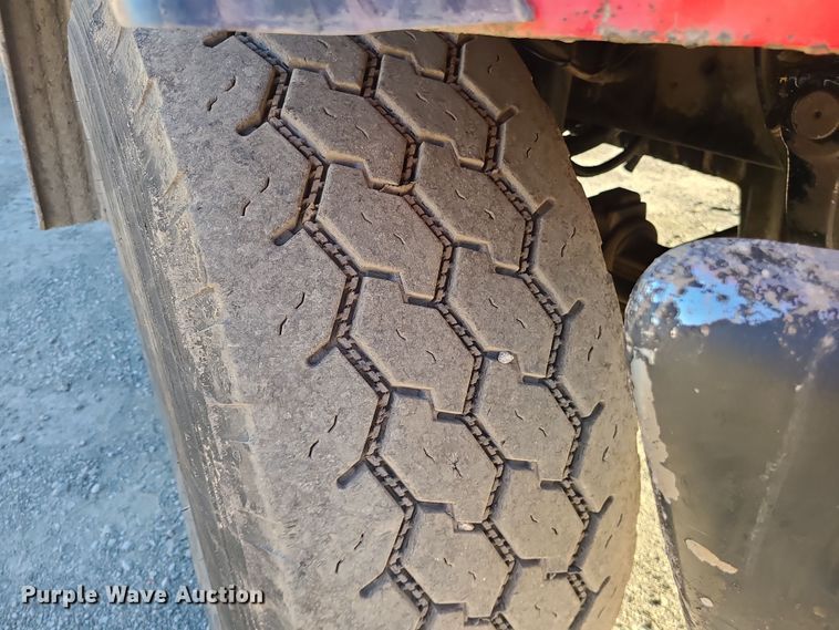 image for item MJ9520 2004 Sterling  truck cab and chassis