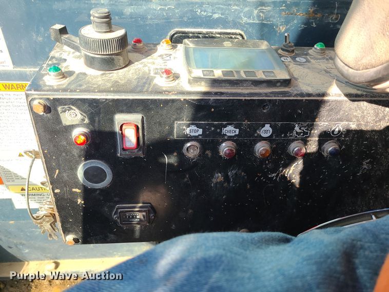 image for item MJ9524 2013 Morooka MSF-800VD  track carrier