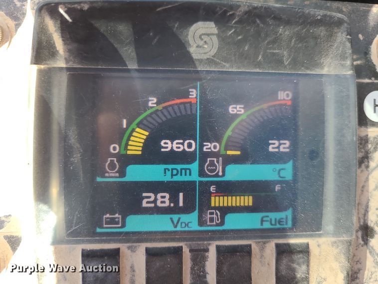 image for item MJ9524 2013 Morooka MSF-800VD  track carrier