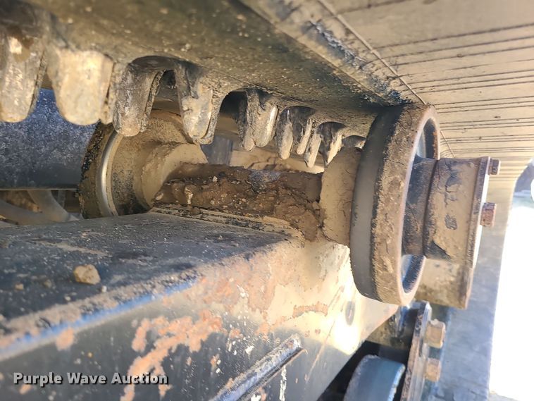 image for item MJ9524 2013 Morooka MSF-800VD  track carrier