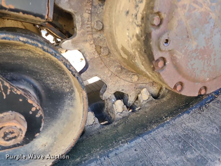 image for item MJ9524 2013 Morooka MSF-800VD  track carrier