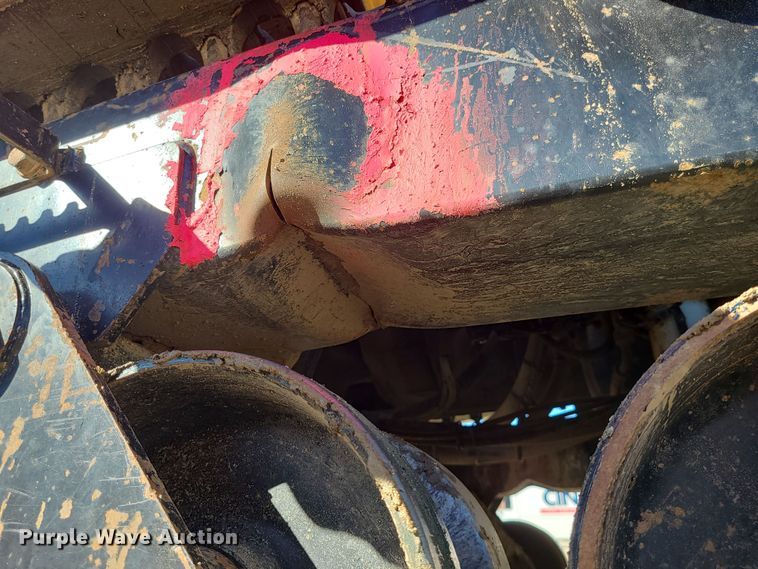 image for item MJ9524 2013 Morooka MSF-800VD  track carrier