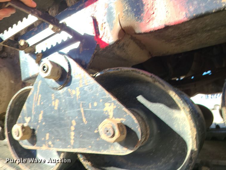 image for item MJ9524 2013 Morooka MSF-800VD  track carrier