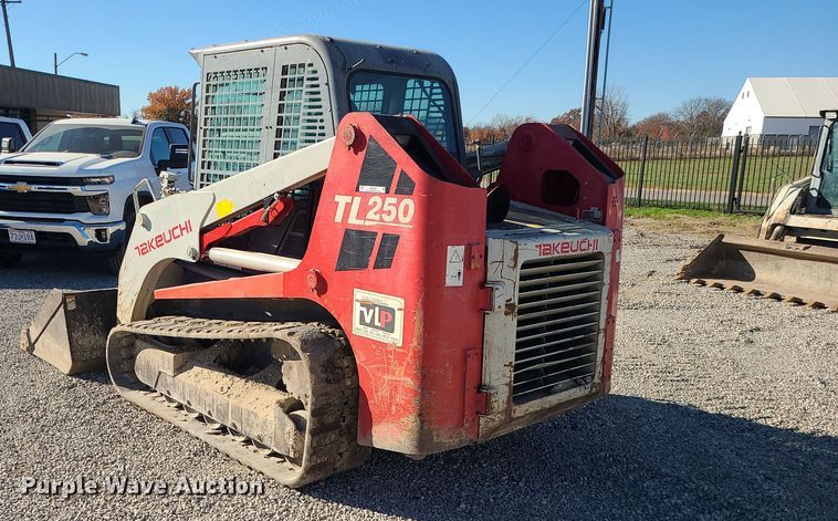 image for item MJ9526 2012 Takeuchi TL250  tracked skid steer loader