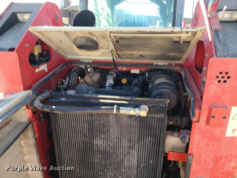 image for item MJ9527 2011 Takeuchi TL250  tracked skid steer loader