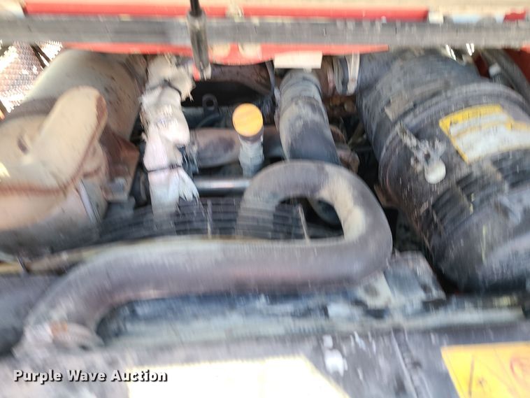 image for item MJ9527 2011 Takeuchi TL250  tracked skid steer loader