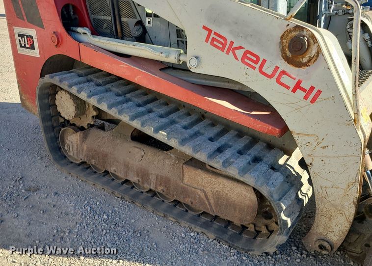 image for item MJ9527 2011 Takeuchi TL250  tracked skid steer loader