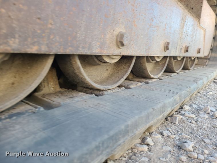 image for item MJ9527 2011 Takeuchi TL250  tracked skid steer loader