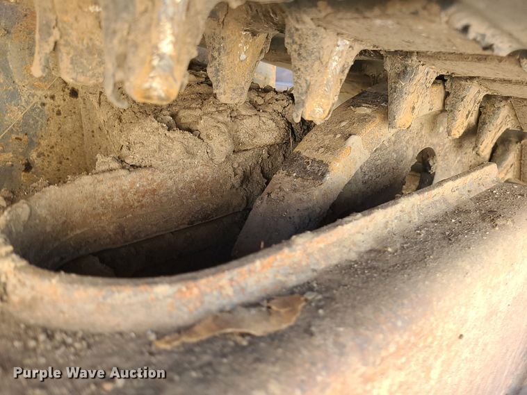 image for item MJ9527 2011 Takeuchi TL250  tracked skid steer loader