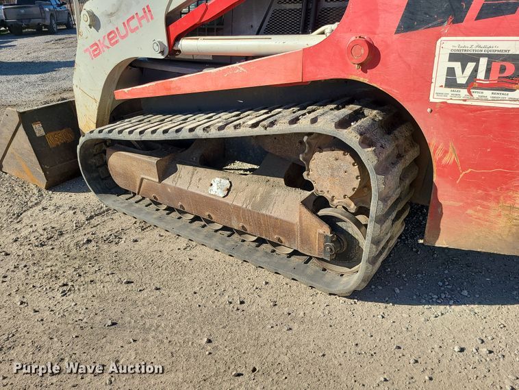 image for item MJ9527 2011 Takeuchi TL250  tracked skid steer loader