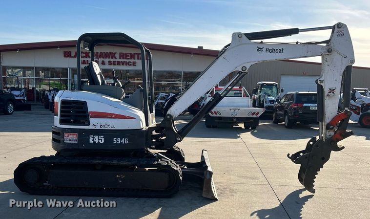 image for item MO9076 2017 Bobcat E45  mini excavator