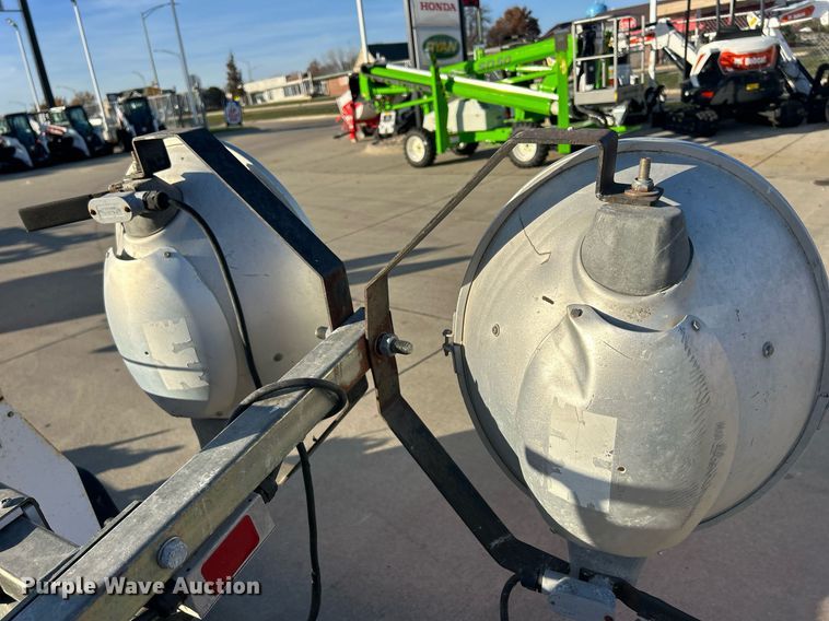 image for item MO9077 2007 Wacker LTC4  light plant