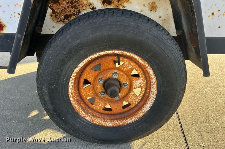 image for item MO9077 2007 Wacker LTC4  light plant