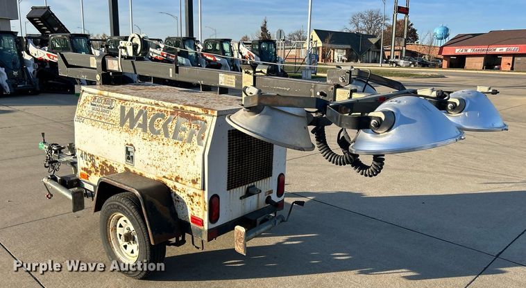 image for item MO9079 2004 Wacker LTC4  light plant