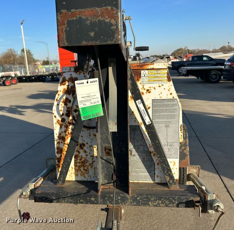 image for item MO9079 2004 Wacker LTC4  light plant