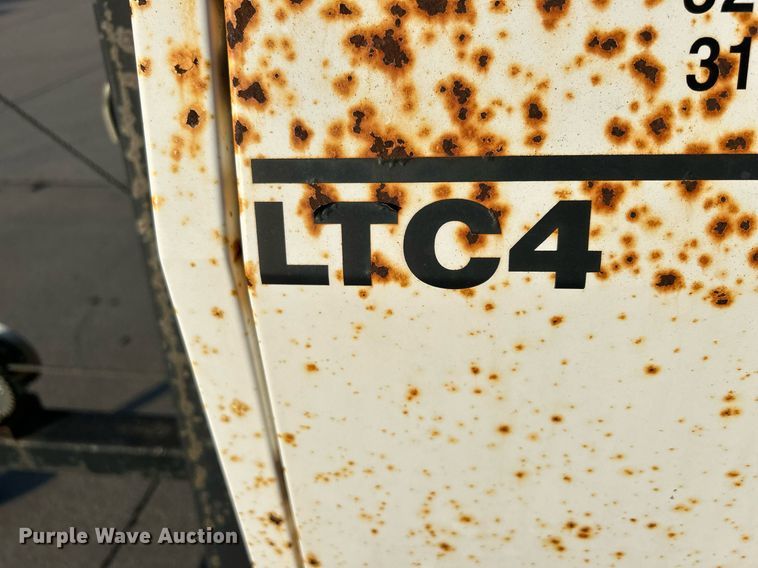 image for item MO9079 2004 Wacker LTC4  light plant