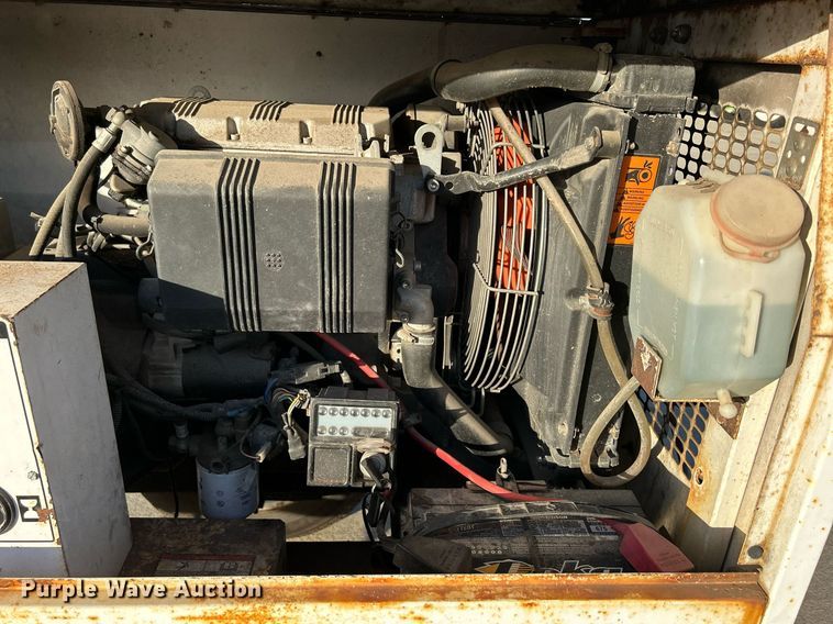 image for item MO9079 2004 Wacker LTC4  light plant