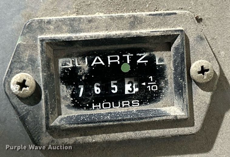 image for item MO9081 Tennant 7100  floor scrubber