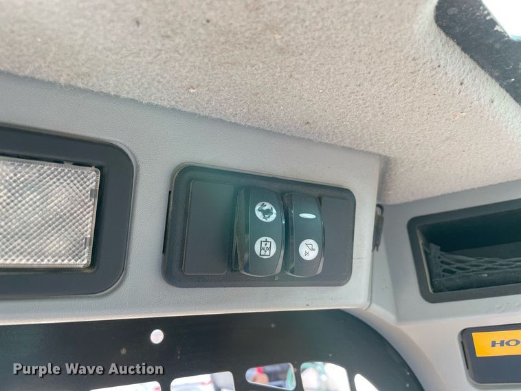 image for item NA9706 2019 Caterpillar  259D tracked skid steer loader