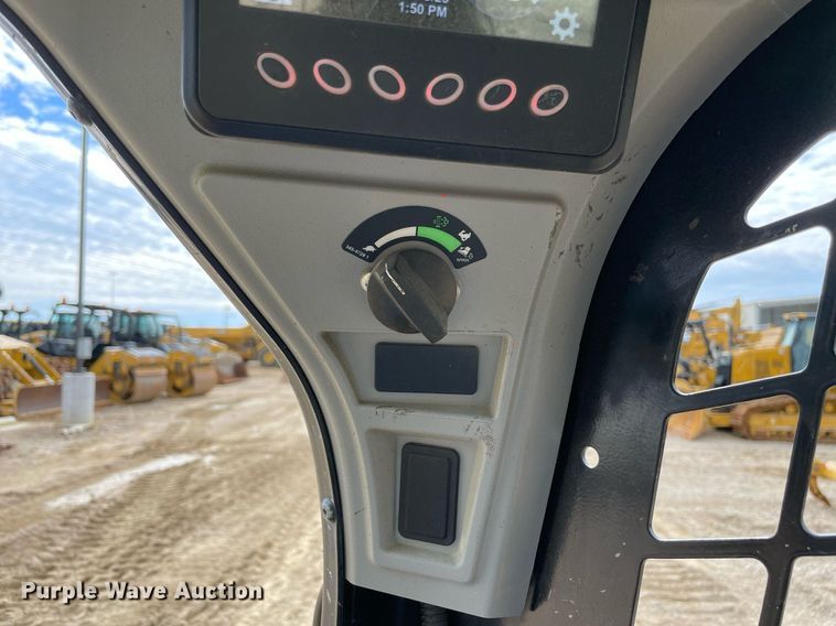 image for item NA9707 2019 Caterpillar 259D  skid steer loader