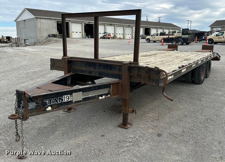 image for item NL9097 1995 Titan  equipment trailer