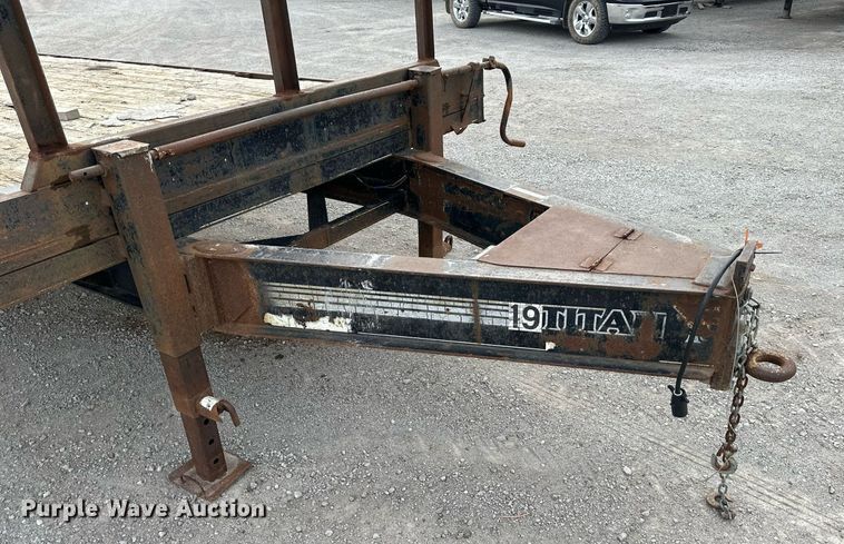 image for item NL9097 1995 Titan  equipment trailer