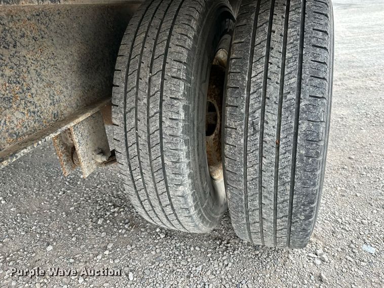 image for item NL9097 1995 Titan  equipment trailer