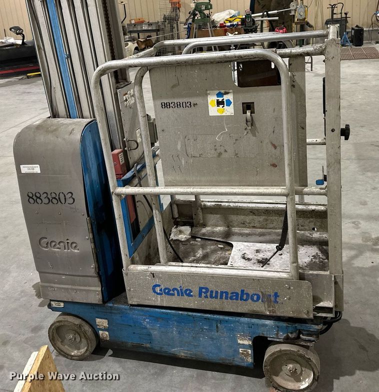 image for item NL9237 2006 Genie GR-20  vertical lift